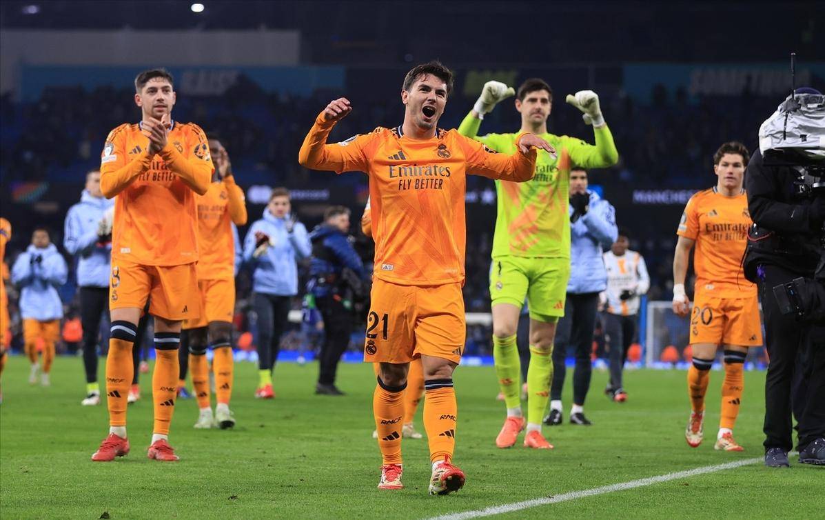 曼城完胜皇马,本泽马统治全场 曼城完胜皇马,本泽马统治全场