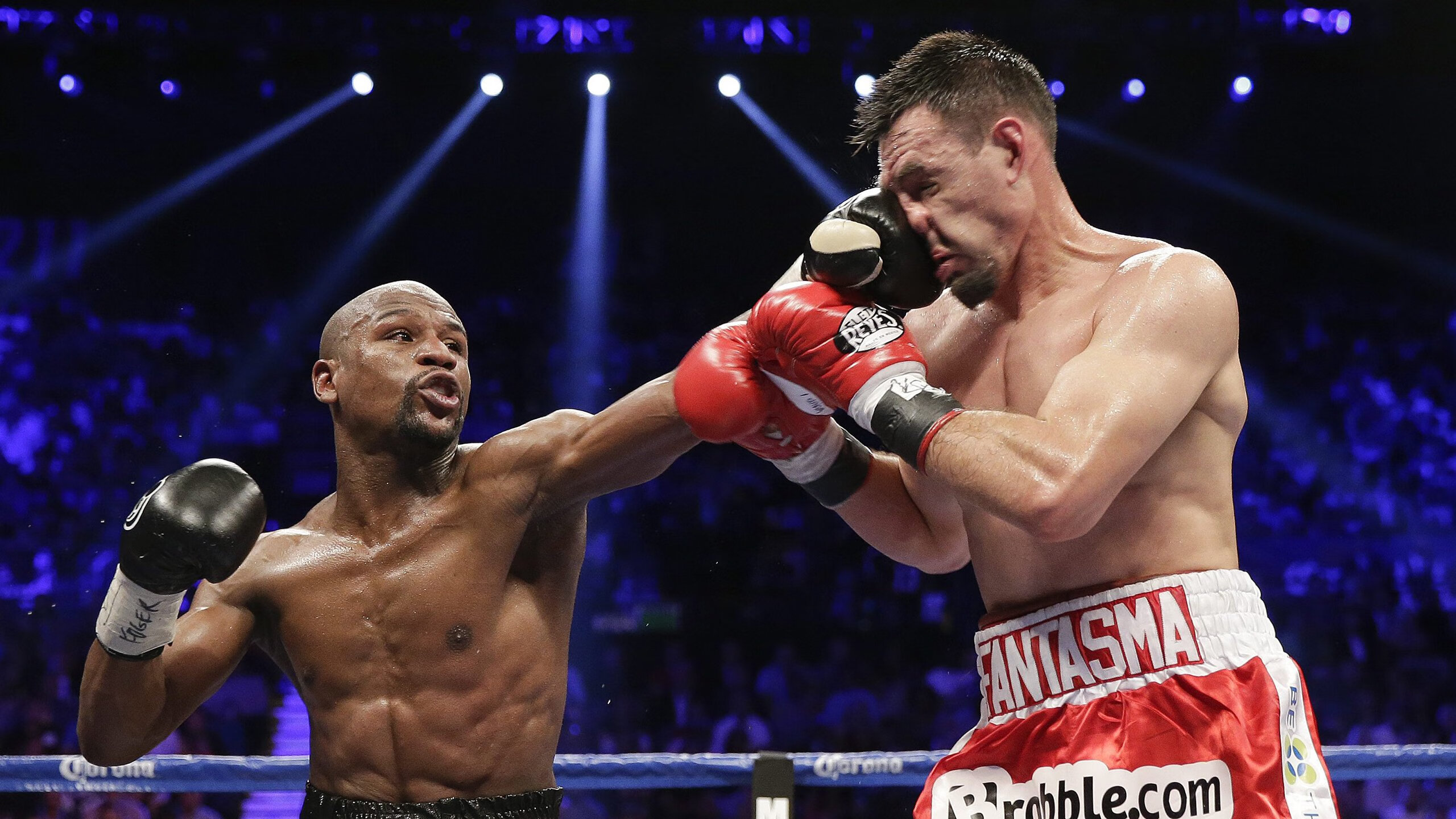 F1新赛季揭幕战之夜,保罗·里卡多,当高光刺破暗夜